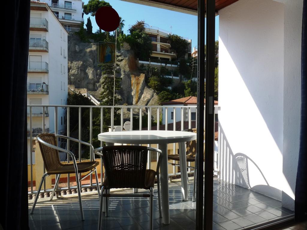 Apartaments Tropic Lloret de Mar Quarto foto